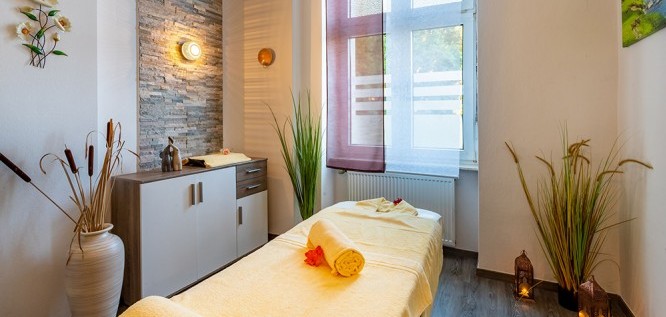 Massageliege | Boutique Hotel Badehof - Osthessen