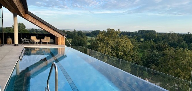 Thermal Pool Rooftop-Das Mühlbach-Bad Füssing-Niederbayern