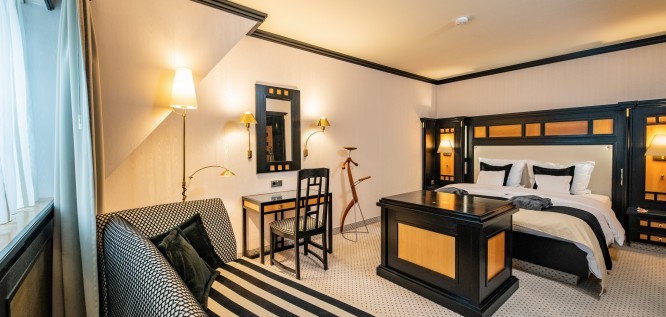 Schlafzimmer Themensuite Wiener Blut | Göbel's Schlosshotel Prinz von Hessen - Nordhessen