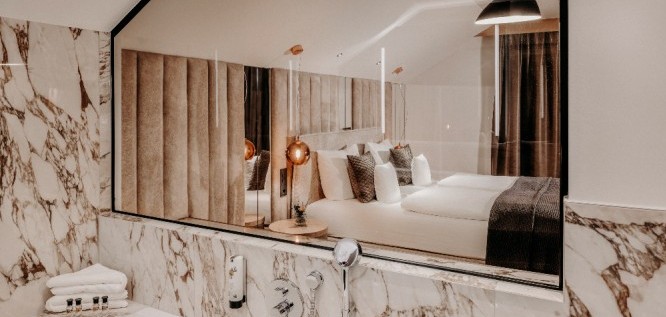 der-eisvogel-wellness-und-genusshotel-zimmer-suiten-eclipse-1