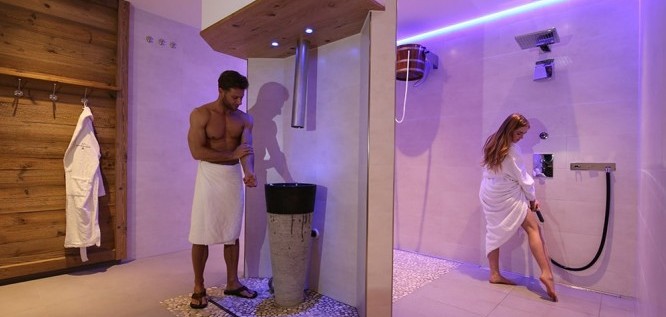 Abkühlung nach Saunagang | Romantik Hotel Schwanefeld - Meerane Sachsen 