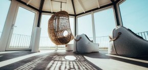 Hanging Egg im Leuchtturm Spa - Lundenbergsand Nordsee Hideaway und Spa – Husum - Nordsee