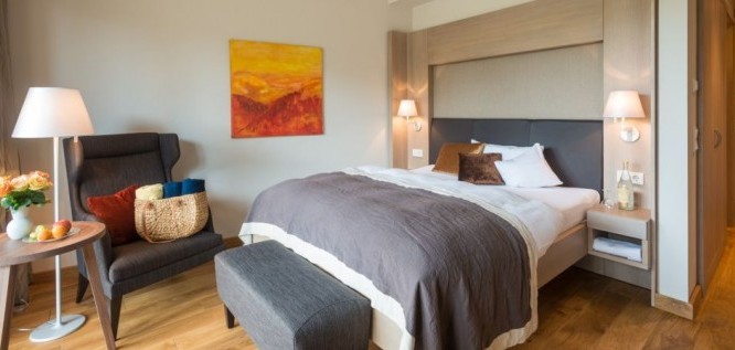 Blick auf das Doppelzimmer in Menschels Vitalresort, Naheland, Meddersheim, Bad Sobernheim