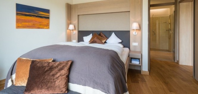 Das Schlafzimmer in der Suite von Menschels Vitalresort, Naheland, Meddersheim, Bad Sobernheim  