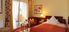 Blick in das Einzelzimmer Eifelromantik von Michels Wohlfühlhotel, Rheinland-Pfalz, Vulkan-Eifel, Schalkenmehren