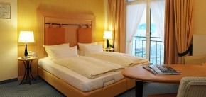 Blick in das Komfort Doppelzimmer im Michels Wohlfühlhotel, Rheinland-Pfalz, Vulkan-Eifel, Schalkenmehren