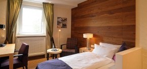 Blick in das Komfort Einzelzimmer in Michels Wohlfühlhotel, Rheinland-Pfalz, Vulkan-Eifel, Schalkenmehren