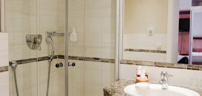 dz-3-190607anne-schiefer-fuer-mm-42