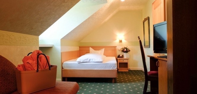 ez-2-190607anne-schiefer-fuer-mm-31