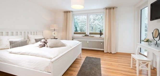 Gemütliches Doppelzimmer mit Blick ins Grüne im Wellness Resort Romantischer Winkel im Harz, Bad Sachsa