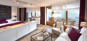 Das Pentagon Zimmer mit Sitzecke und Balkon im Wellness Resort Romantischer Winkel im Harz, Bad Sachsa