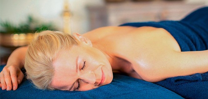 Massagen entspannen Körper und Seele – Wellnesshotel Seeschlößchen | Privat-SPA & Naturresort – Niederlausitz/Brandenburg