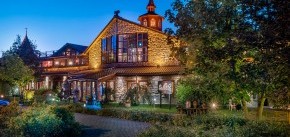 Frontansicht - Wellnesshotel Seeschlößchen | Privat-SPA & Naturresort – Niederlausitz/Brandenburg