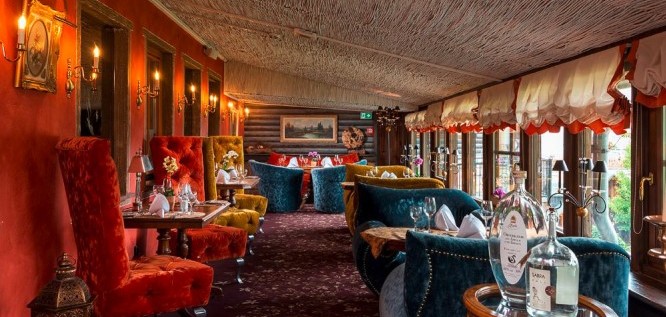 Esszimmer im Fine Dining Restaurant Sandak im Wellnesshotel Seeschlößchen | Privat-SPA & Naturresort – Niederlausitz/Brandenburg