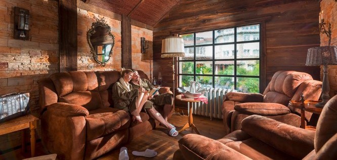 Pärchen entspannt im Brotbad - Wellnesshotel Seeschlößchen | Privat-SPA & Naturresort – Niederlausitz/Brandenburg