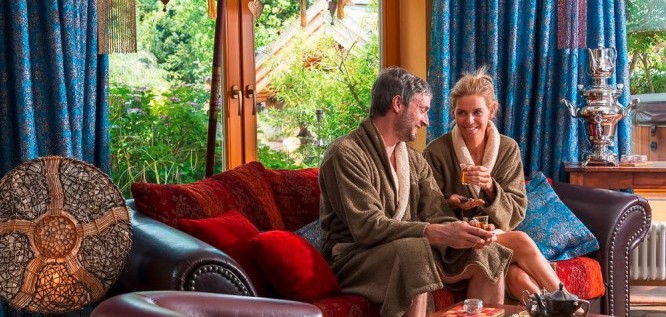 Teezeremonie im Privat-SPA Hamam - Wellnesshotel Seeschlößchen | Privat-SPA & Naturresort – Niederlausitz/Brandenburg
