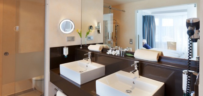 Suite Avantgarde Badezimmer - Strandhotel Georgshöhe - Norderney - Nordsee