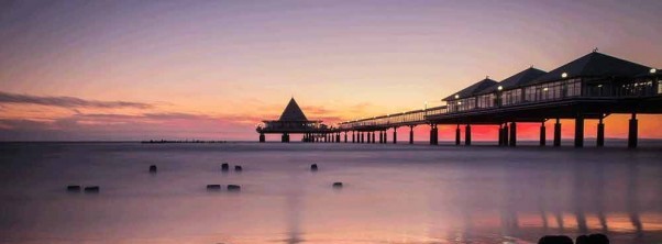 Seebrücke auf Usedom im Sonnenuntergang
