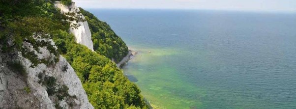 Der Blick auf die Kreidefelsen der Insel Rügen sind Balsam für die Seele