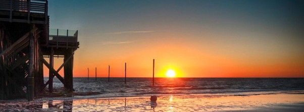 Sonnenuntergang am Strand von St.-Peter-Ording in Nordfriesland