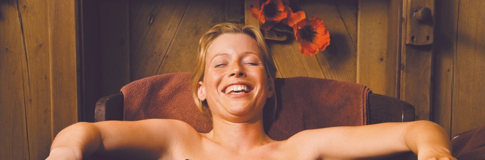 Healing clays in the Wellness Vacation - Moor bath - Parkhotel am Soier See Bathing in healing moors during the wellness stay - Parkhotel am Soier See